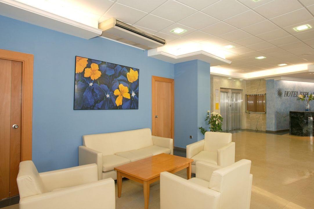 Hotel Esplai Calella Exterior photo