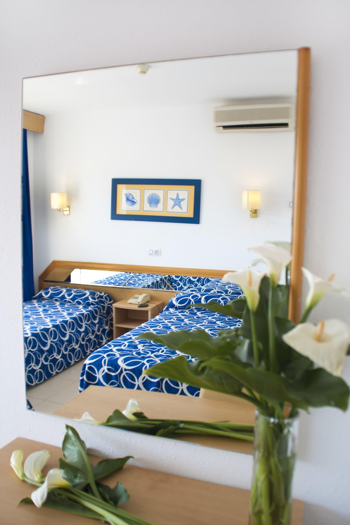 Hotel Esplai Calella Exterior photo